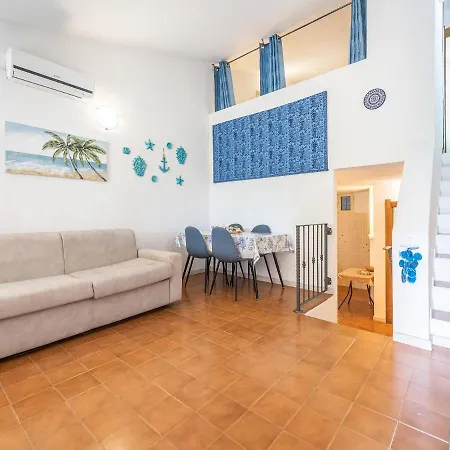 Prázdninový dům Claudio E Lunetta Villasimius