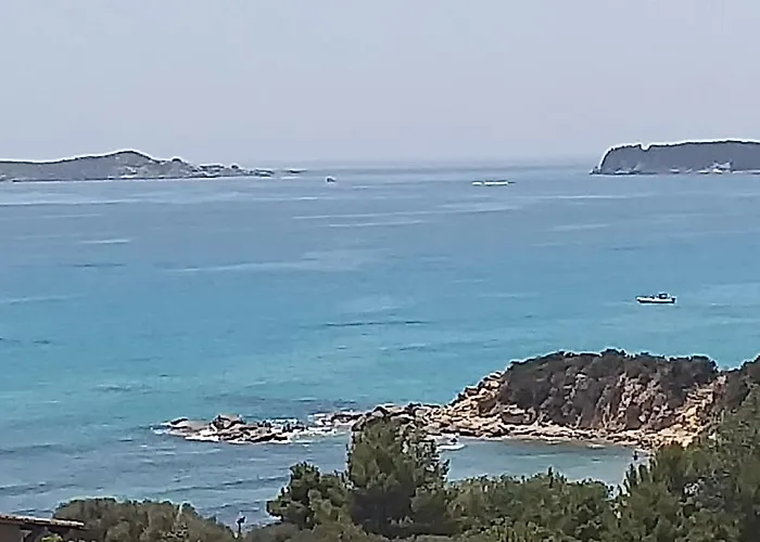 度假居 Claudio E Lunetta *